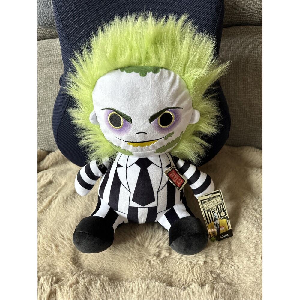 SDCC 2024 UCC Distributing Beetlejuice 14″ Deluxe Weighted Plush Comic Con